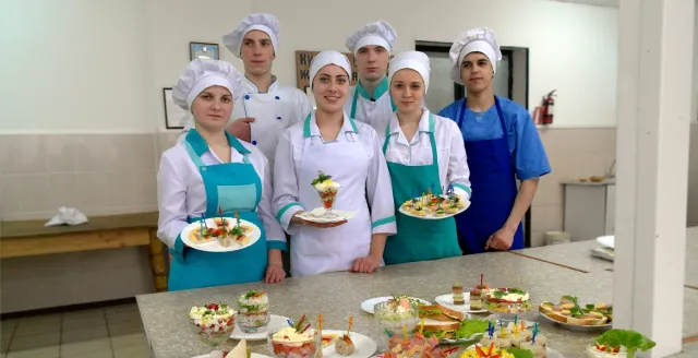 Хмельницкий центр профессионально-технического образования сферы услуг — фото 1