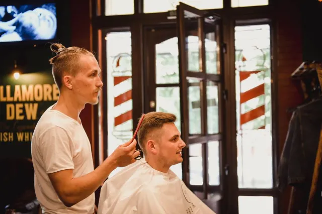 Frisor barbershop Khmelnitsky — фото 13