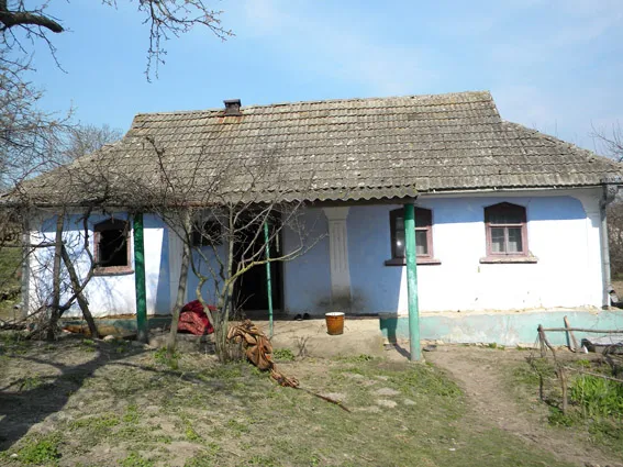Під час гасіння пожежі, рятувальники виявили тіла 2-х чоловіків — фото 1
