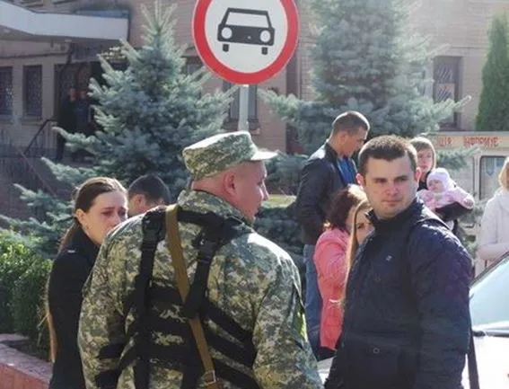 І знову в АТО: хмельницькі ДАІшники поїхали на Схід (Фото) — фото 3