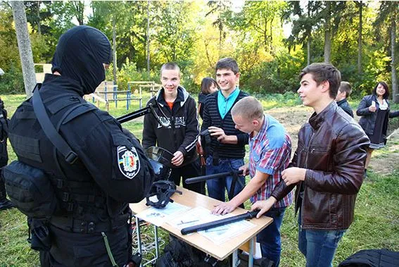 Бійці АТО проводять курси військово-патріотичної підготовки для школярів Хмельницької області (Фоторепортаж) — фото 3
