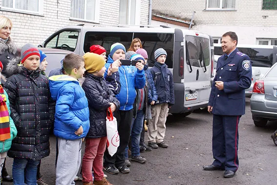 Державна служба охорони відчинила двері для хмельницьких школярів (Фото) — фото 1