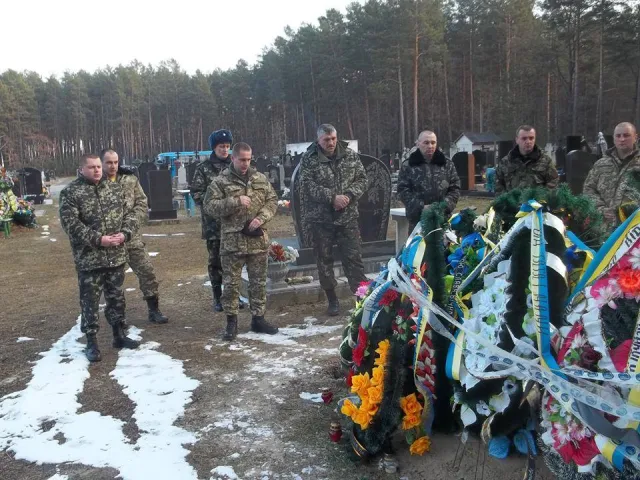 Відбулося урочисте відкриття меморіальної дошки пам’яті захиснику України, Сковородіну Олексію Володимировичу (Фото) — фото 1