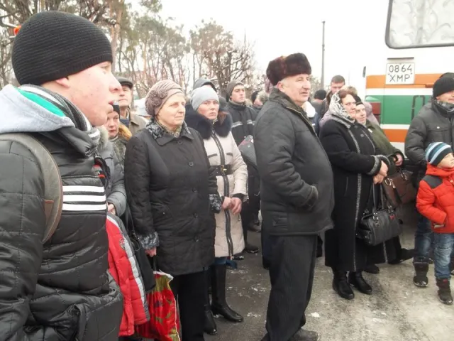 Славутчина проводжала до війська відмобілізованих громадян 1-ї хвилі часткової мобілізаці (Фоторепортаж) — фото 5