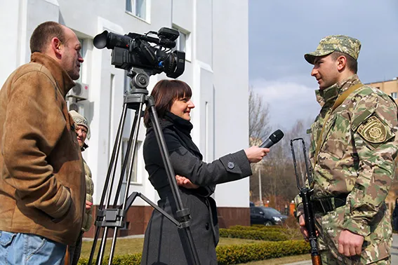 Хмельницькиі правоохоронці повернулись із зони АТО (фоторепортаж) + (відео) — фото 7