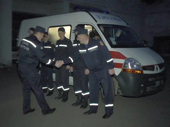 Хмельницькі рятувальники відбули до зони проведення АТО — фото 1