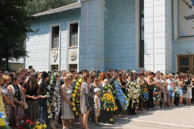 На вихідних попрощались із Героєм України – Миколою Гордійчуком (фото) — фото 5