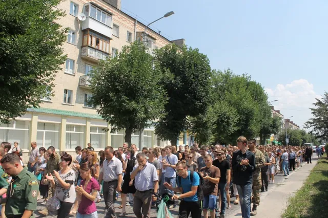 На вихідних попрощались із Героєм України – Миколою Гордійчуком (фото) — фото 8