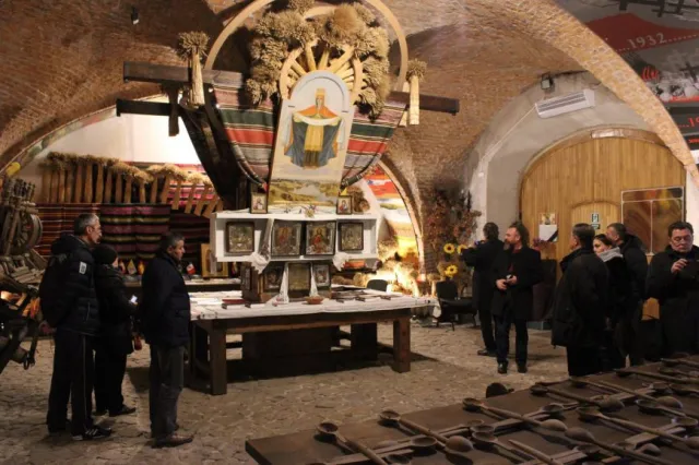 Відомі українські актори завітали до Меджибізької фортеці (фото) — фото 1