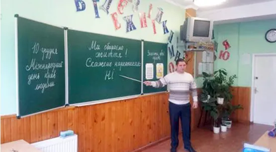 Поліцейські провели для школярів ряд лекцій про згубний вплив наркотиків (фото) — фото 2