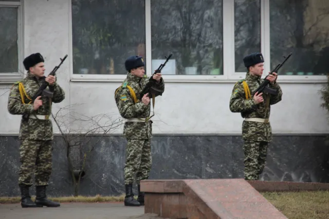 Сьогодні хмельничани вшанували пам'ять воїнів-афганців — фото 2