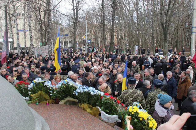 Сьогодні хмельничани вшанували пам'ять воїнів-афганців — фото 3