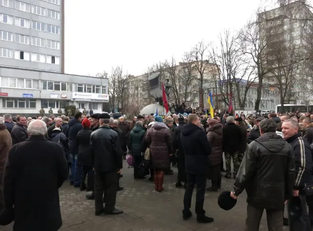 Сьогодні хмельничани вшанували пам'ять воїнів-афганців — фото 9