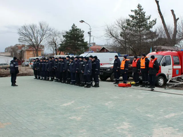 У Хмельницькому рятували людей від паводку — фото 3