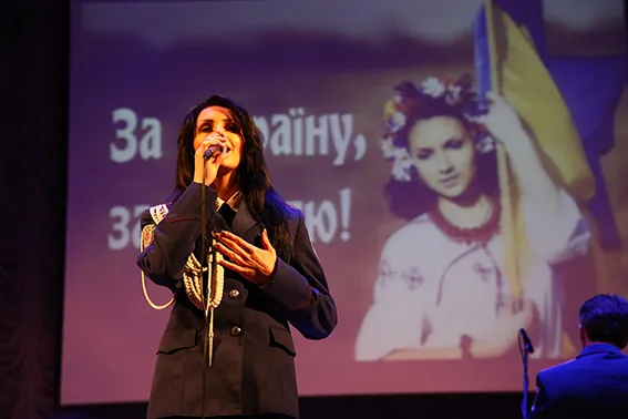 У Хмельницькому пройшов концерт в підтримку воїнів АТО — фото 2