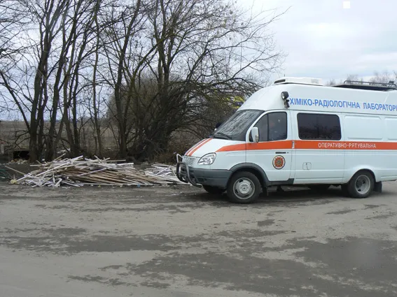 У Дальніх Гречанах знайшли 1350 люмінесцентних ламп, які містять пари ртуті — фото 1