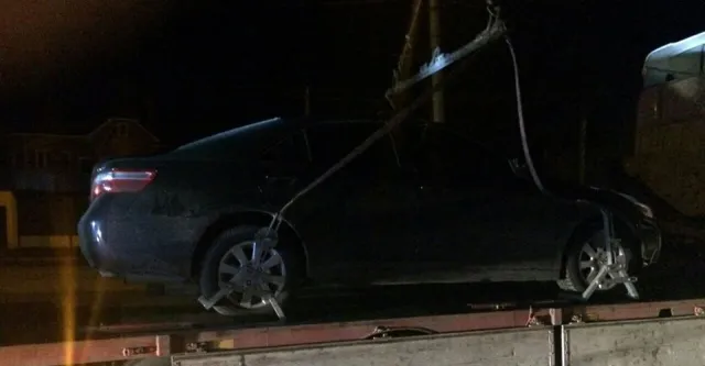 Хмельницькі правоохоронці зупинили автівку, у салоні якої перебувало 5 п'яних осіб — фото 1
