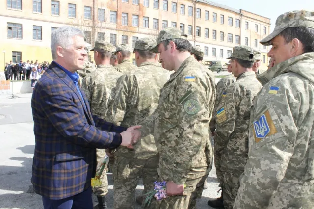 Военнослужащие вернулись из зоны АТО — фото 3