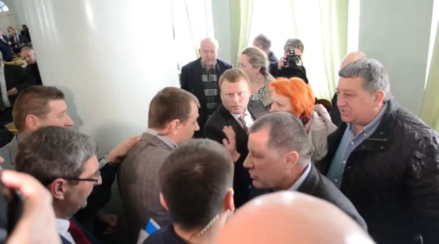 Головою Хмельницької ОДА став Олександр Корнійчук. Призначення нового очільника не обійшлось без скандалу — фото 3