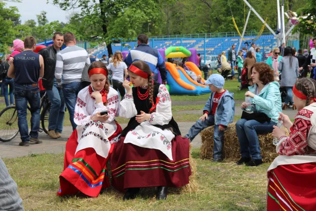 Славута відкрила сезон весняно-літніх святкувань — фото 1