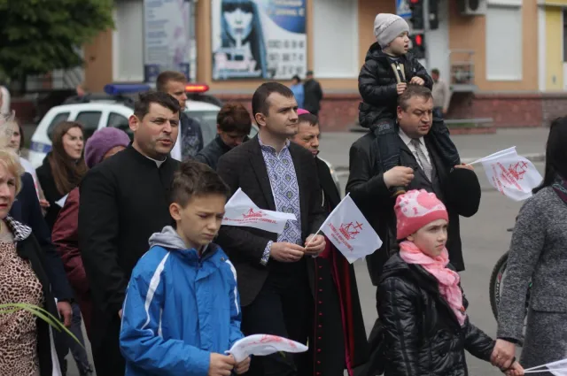 У Хмельницькому відбувся "Марш сім'ї" — фото 10