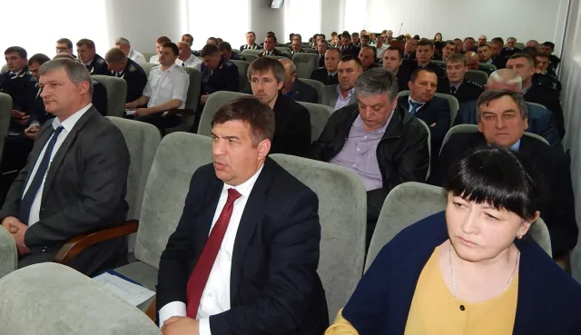 На міжвідомчій нараді у прокуратурі Хмельниччини обговорили криміногенний стан в області — фото 4