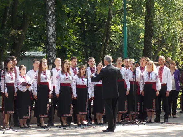 У місті пройшли Шевченківські читання "Юнь шанує Кобзаря" — фото 7