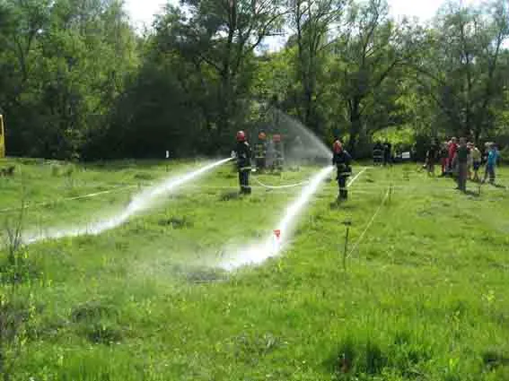 В Хмельницькій області пройшли змагання юних рятувальників "Школа безпеки" — фото 3