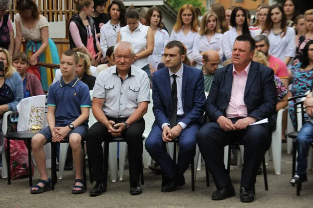 До Дня захисту дітей центр «Школа життя» організував для своїх вихованців святкову програму — фото 1