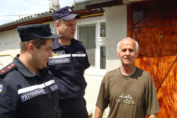 На Хмельниччині психологи відвідали сім'ї вимушених переселенців — фото 2