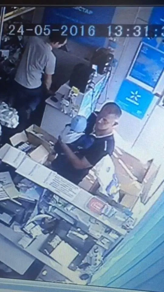 Хмельницькі правоохоронці просять допомогти розшукати крадіїв — фото 8