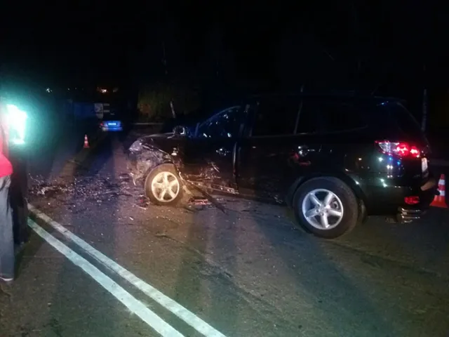 В Хмельницькому зіткнулися автомобілі «Hyundai» і «ВАЗ» — фото 1