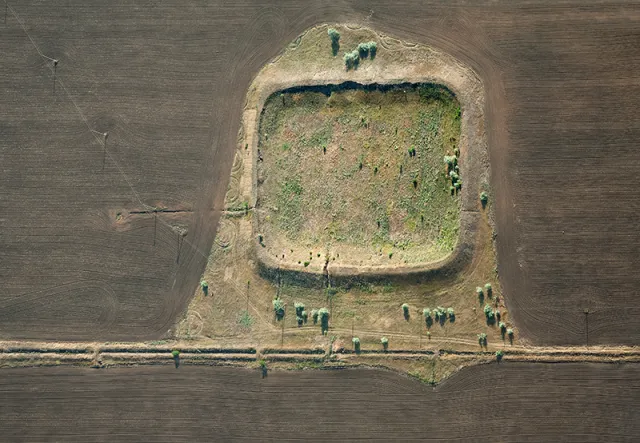 У Хмельницькому презентували фотовиставку «Піднебесна Україна» — фото 3