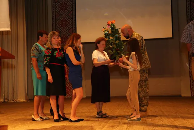 У Хмельницькому пройшла церемонія вручення нагород «Народний Герой України» — фото 6