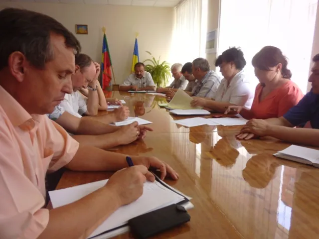 Олег Гуменний у Славутчині провів нараду щодо соціально-економічного розвитку району — фото 1
