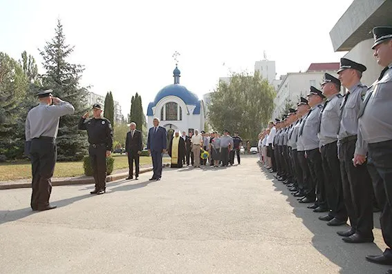 В Хмельницком почтили память 34 погибших правоохранителей — фото 4