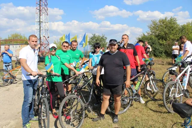 В Волочиске участники велопробега по случаю Дня Независимости Украины преодолели 25 километров — фото 5