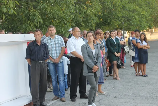З Кам'янця-Подільського в зону АТО вирушили 40 військовослужбовців — фото 3