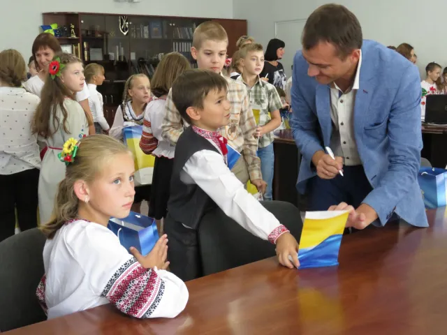 Школярі завітали на екскурсію до Хмельницької міської ради — фото 15