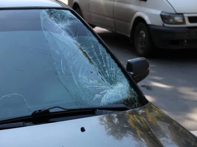 В Хмельницькому під колеса автомобіля «Honda» потрапив пішохід — фото 3