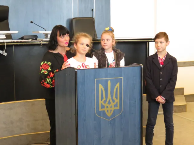Учні п’ятих класів ЗОШ №22 завітали на екскурсію до Хмельницької міської ради — фото 12