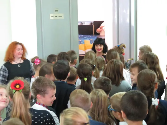 Учні п’ятих класів ЗОШ №22 завітали на екскурсію до Хмельницької міської ради — фото 5