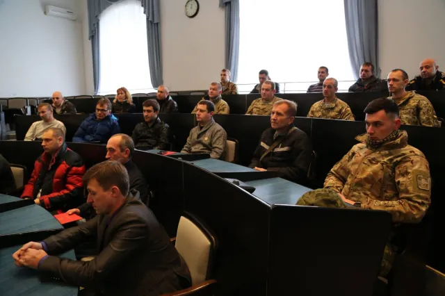 Мер міста провів зустріч з учасниками АТО — фото 1