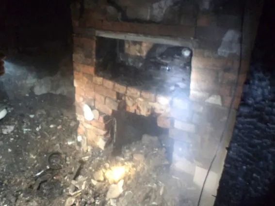 У Славутському районі під час пожежі в будинку загинули двоє людей — фото 2