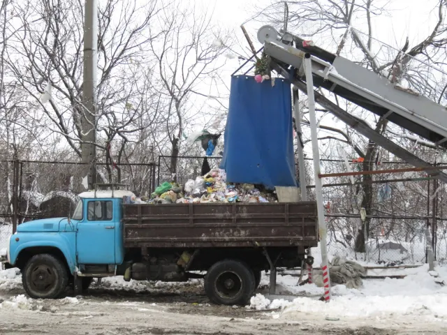 У Хмельницькому з'явилася лінія для сортування та обробки сміття — фото 8