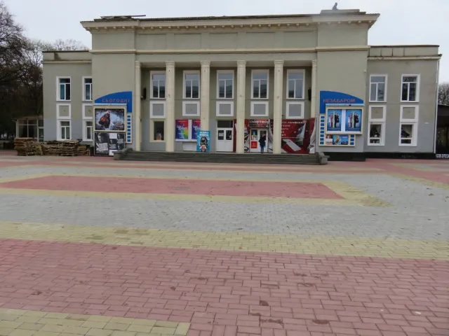 Завершився ремонт вулиці Проскурівської та майданчику біля кінотеатру ім. Шевченка — фото 7