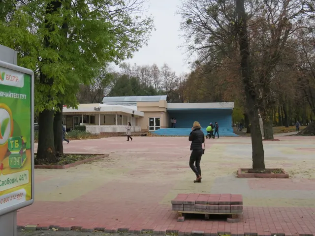 Завершився ремонт вулиці Проскурівської та майданчику біля кінотеатру ім. Шевченка — фото 10