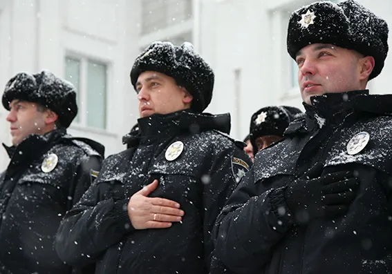 До Хмельницького із зони АТО повернулися 30 поліцейських — фото 8