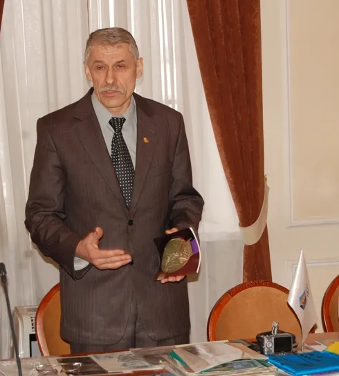 В Хмельницькому вручили відзнаки учасникам Олімпійських та Паралімпійських ігор — фото 5