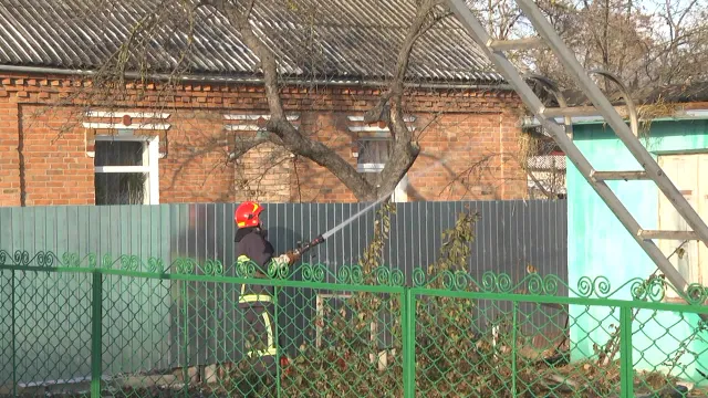В Раково загорівся будинок через неправильне використання пічного опалення — фото 3
